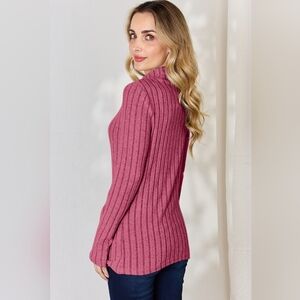 Ribbed‎ Mock Neck Long Sleeve Shirt
